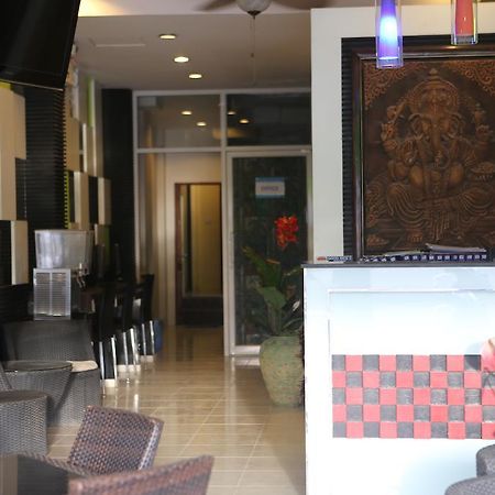 Good Nice 2 Guesthouse Patong Dış mekan fotoğraf