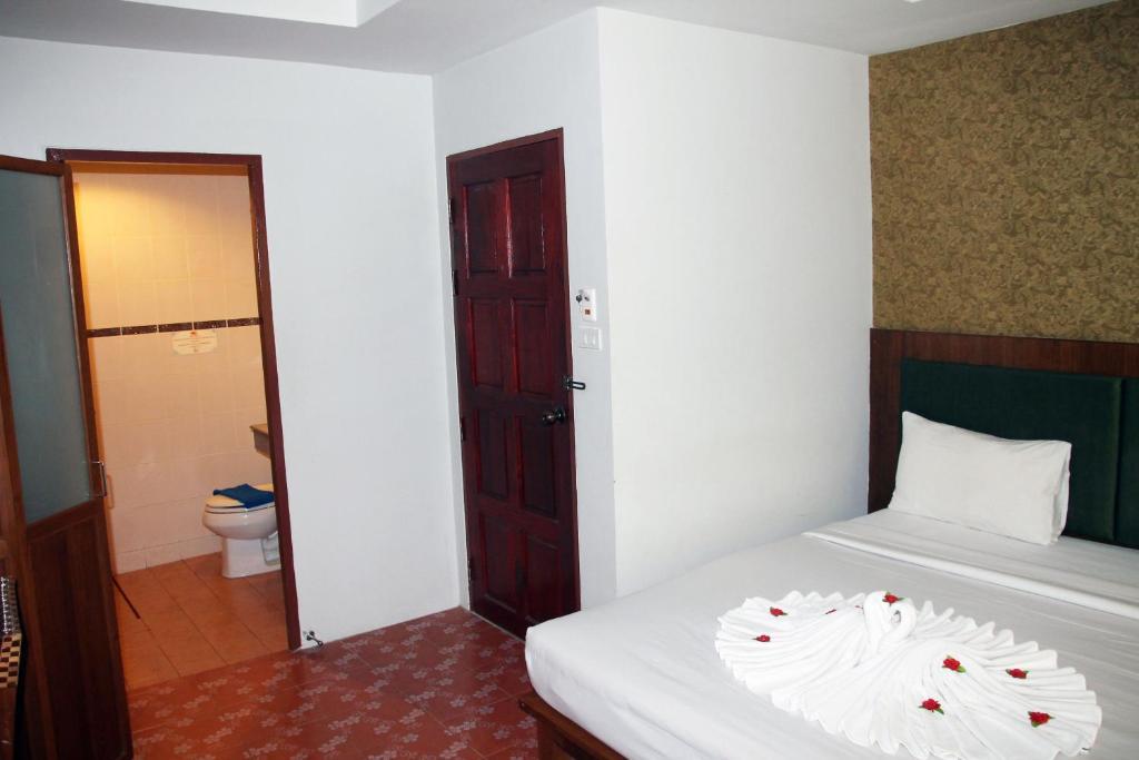 Good Nice 2 Guesthouse Patong Oda fotoğraf