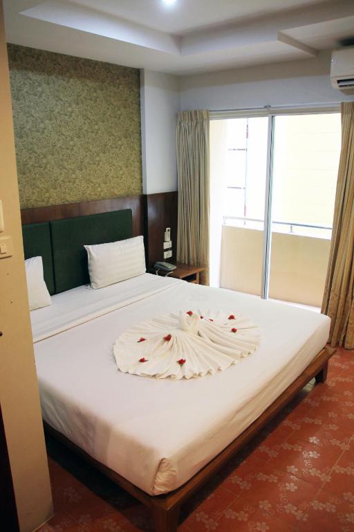 Good Nice 2 Guesthouse Patong Dış mekan fotoğraf