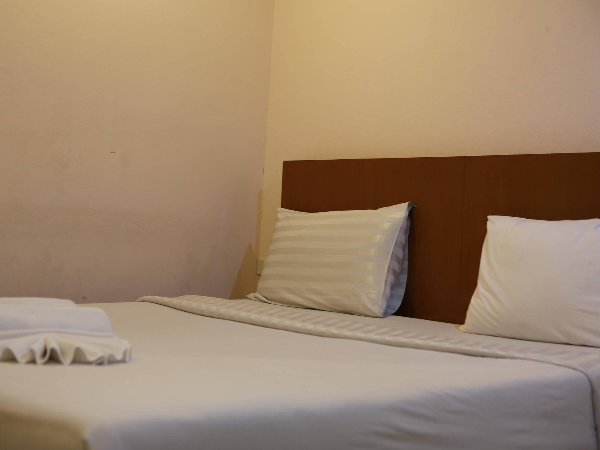 Good Nice 2 Guesthouse Patong Dış mekan fotoğraf